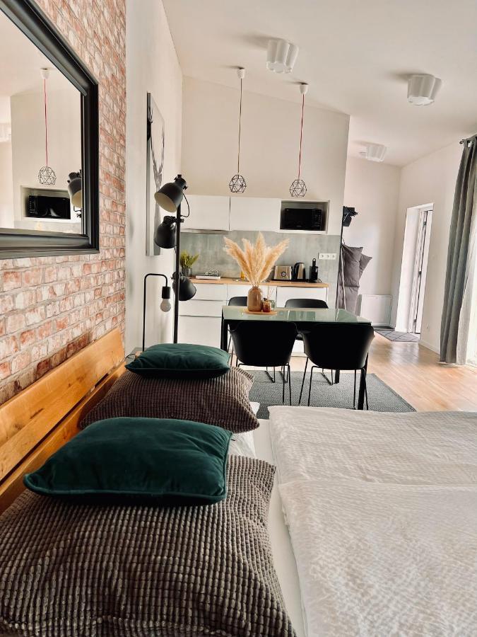 Apartmany Benesov Benesov nad Ploucnici Екстериор снимка