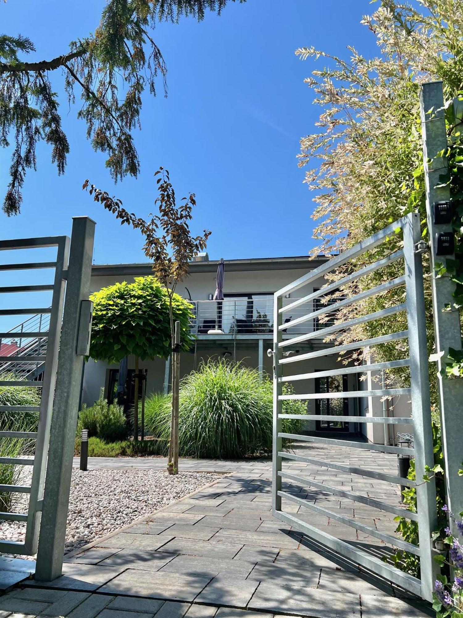 Apartmany Benesov Benesov nad Ploucnici Екстериор снимка